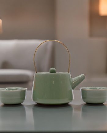 Herbal Jade Teapot Set - Pot & Two Cups